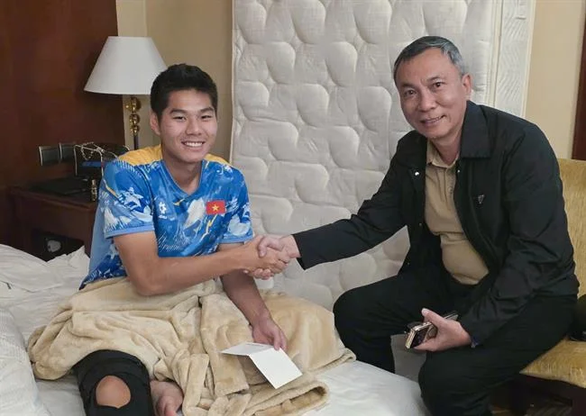 Tính năng bảo mật và hỗ trợ khách hàng 7clubs uy tín
